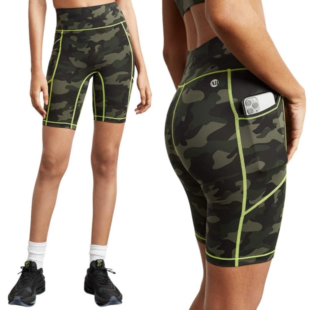 All Access Center Stage Pocket Biker Shorts, Size Large NEW